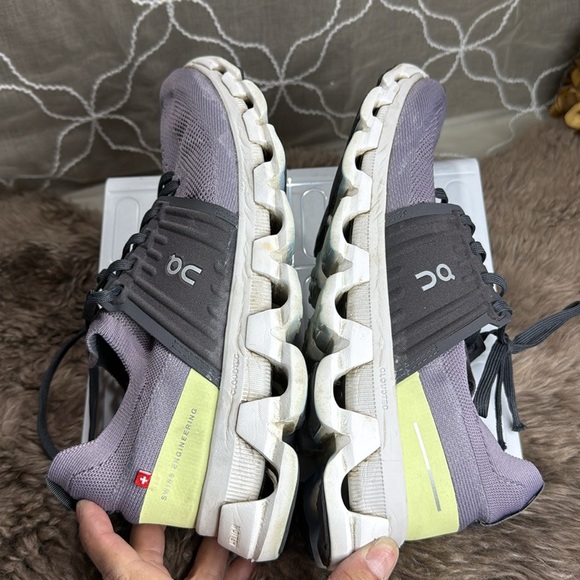 (Z3) On Cloudswift 3 Men's Size 8.5
Running Sneakers - Picture 12 of 12